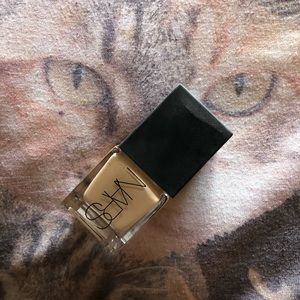 NARS Natural Radiant Mini GOBI
